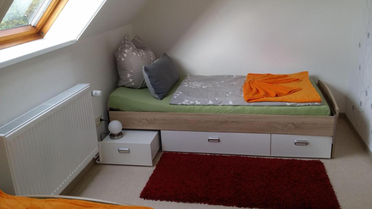 Ferienwohnung-Panoramablick Gemunden an der Wohra Стая снимка