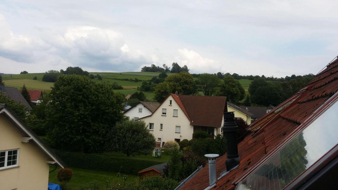Ferienwohnung-Panoramablick Gemunden an der Wohra Стая снимка